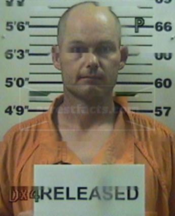Lonnie R Marcotte