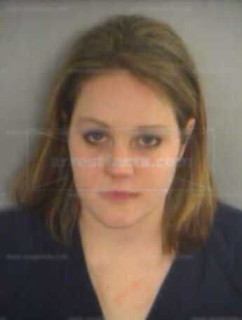 Leah M Biggins