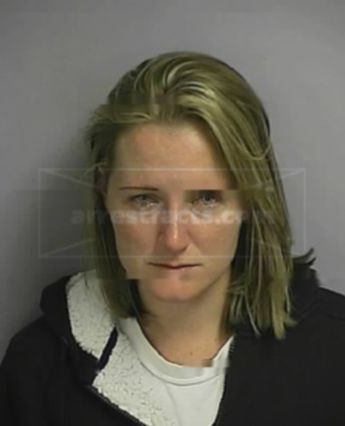 Nichole M Roefer