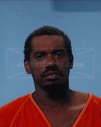 Tavares Deon Sanches