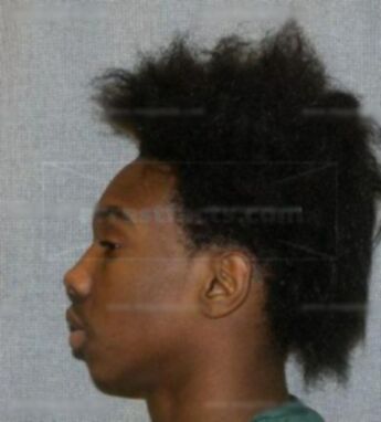 Deandre D Sturdivant