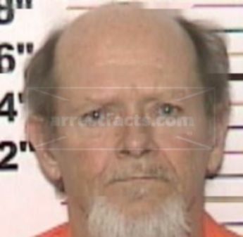 Allen L Mercer