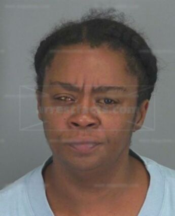 Lashelle Hollis