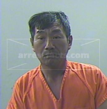 Tae H Yi