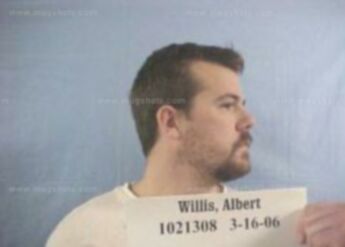 Albert L Willis