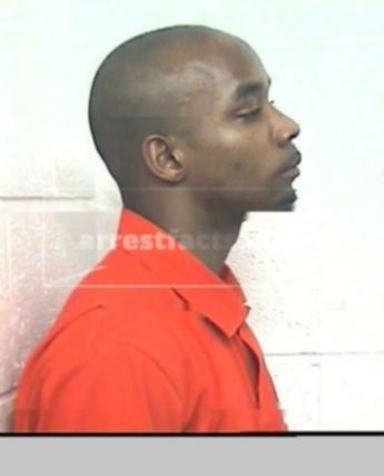 Deangelo R Henderson