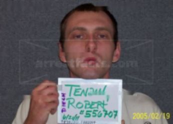 Robert E Tennant