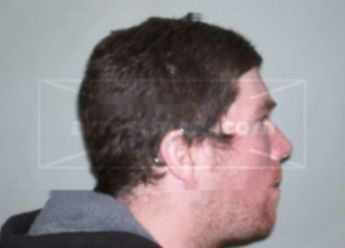 Daniel J Borusky
