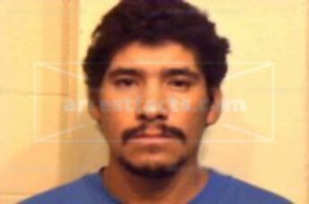 Mario Humberto Salazar