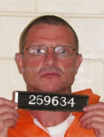 Perry Michael Scroggins