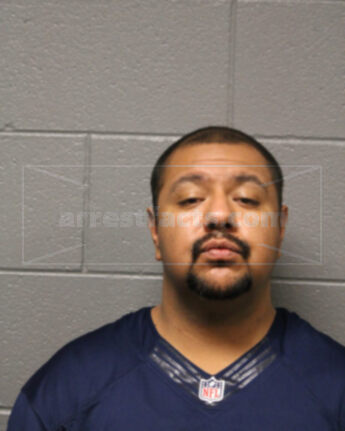 Johnny R Diaz