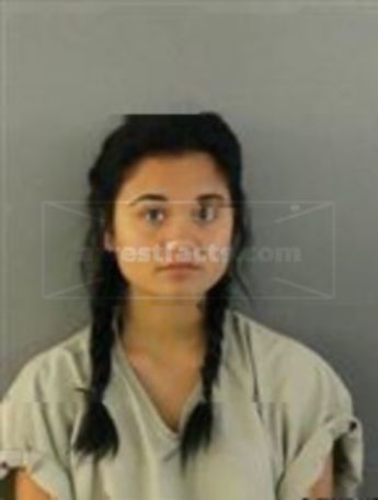 Arianna Mae Adoptante
