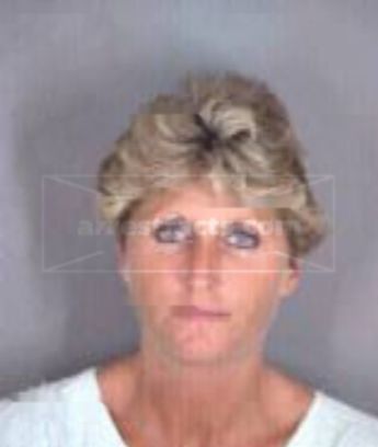 Susie Young Hall