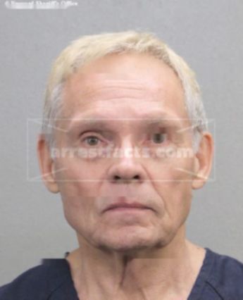 Lenny Lee Schulze