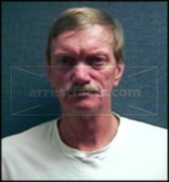 Leslie W Cornelius