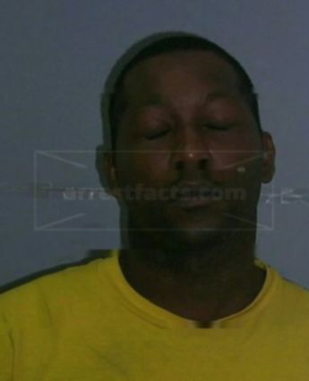 Willie L Newton