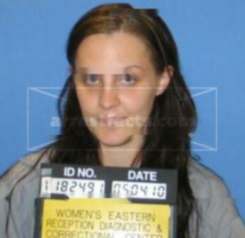 Amber L Lescher