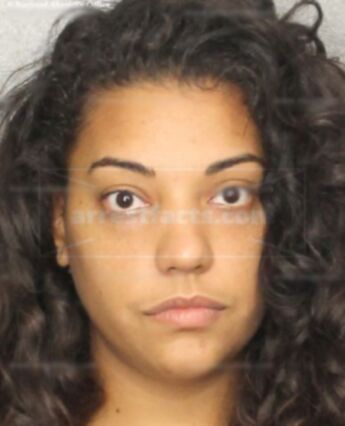Marlene Naomi Villavicencio
