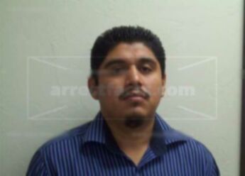 Jose L Garcia-Lopez