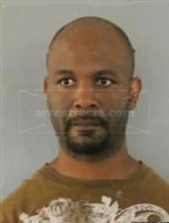 Clifton Dewayne Mcnealy