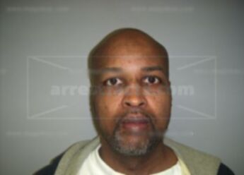 Dwayne L Ray