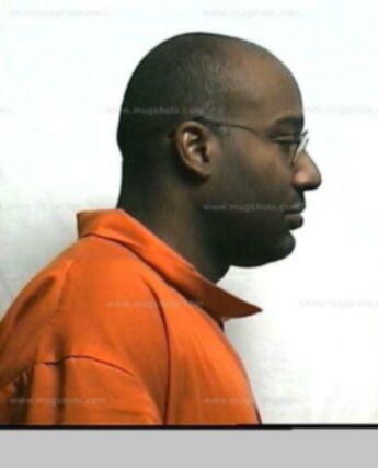 Jamarro L Wright