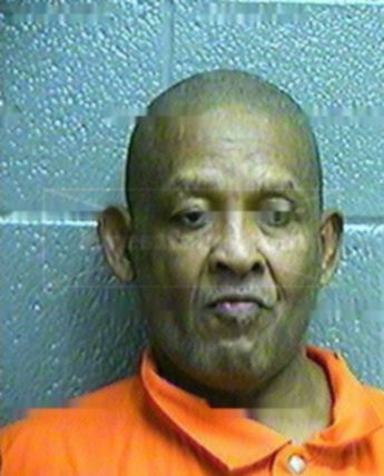 Larry D Battle