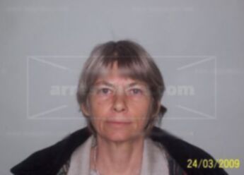 Carol E Hastings