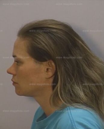 Briana Ashton Winter Lovings