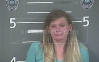 Tabitha R Chapman
