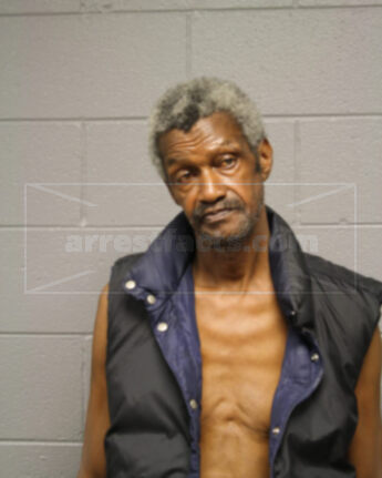 Lester C Norwood