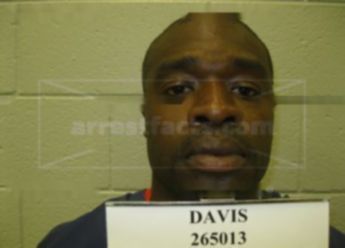 Montrey Dequan Davis