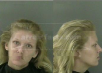 Roberts Kelly A.