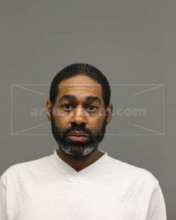Marcus T Donald