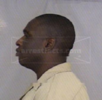 Kenny Lashaun Robertson