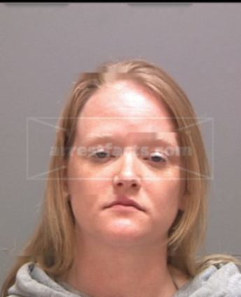 Misty Lee Nerdin