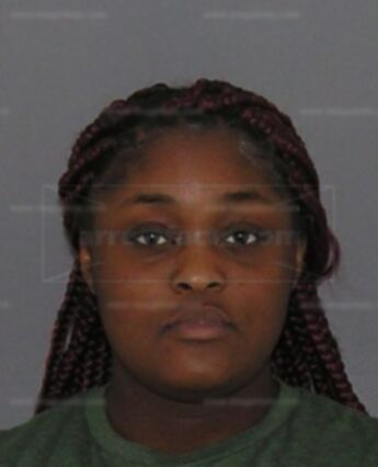 Qunella Young