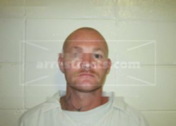 Ricky L Hooten