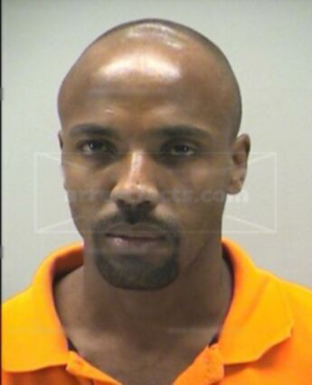 Dawayne L Moorehead