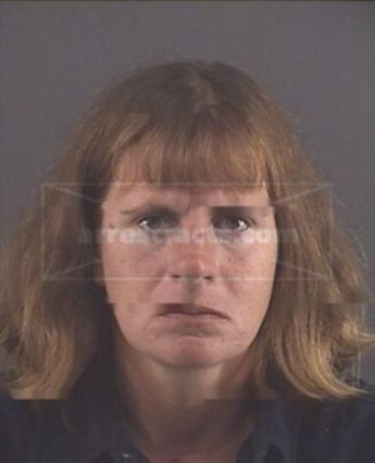 Lindsey D Mitchem