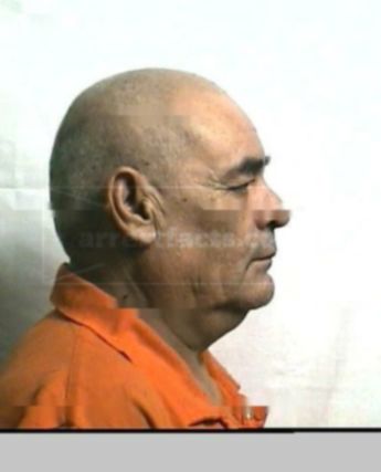 Pete R Contreras