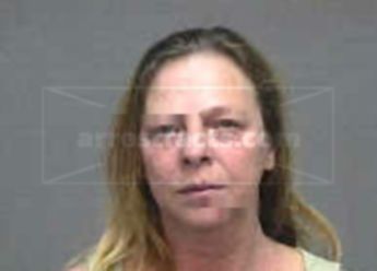 Robin Lynn Wood