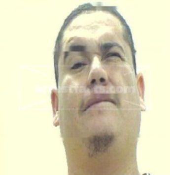 Juan L Nunez