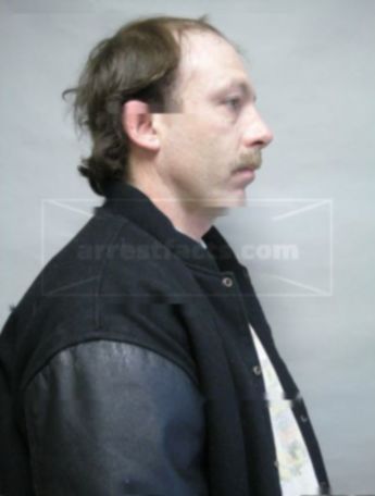 Dustin M Mccartney