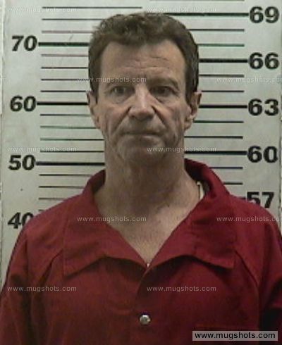 Lester S Sanders