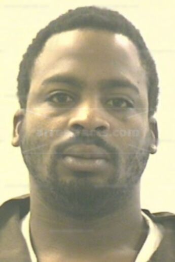 Taquez Mentrae Moore