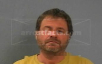 Lyle D Vinson