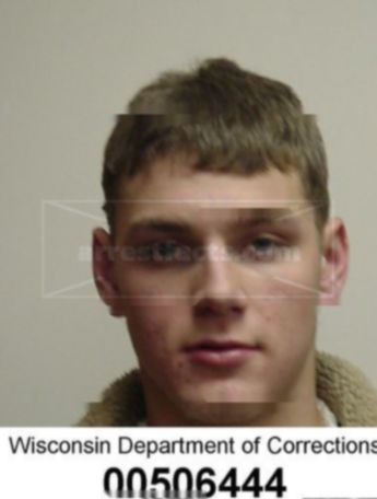 Kyle R Kostecki