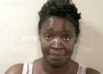 Latoyia T Smith