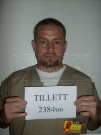 Jamie C Tillett